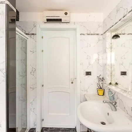 Vila Casa Mama